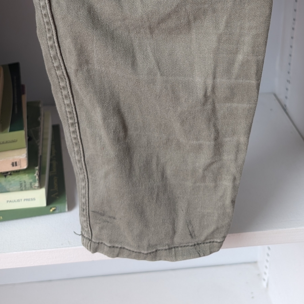 Abercrombie & Fitch Women's Low Rise Skinny Capris Moto Size Size 31 Grunge - Picture 14 of 16
